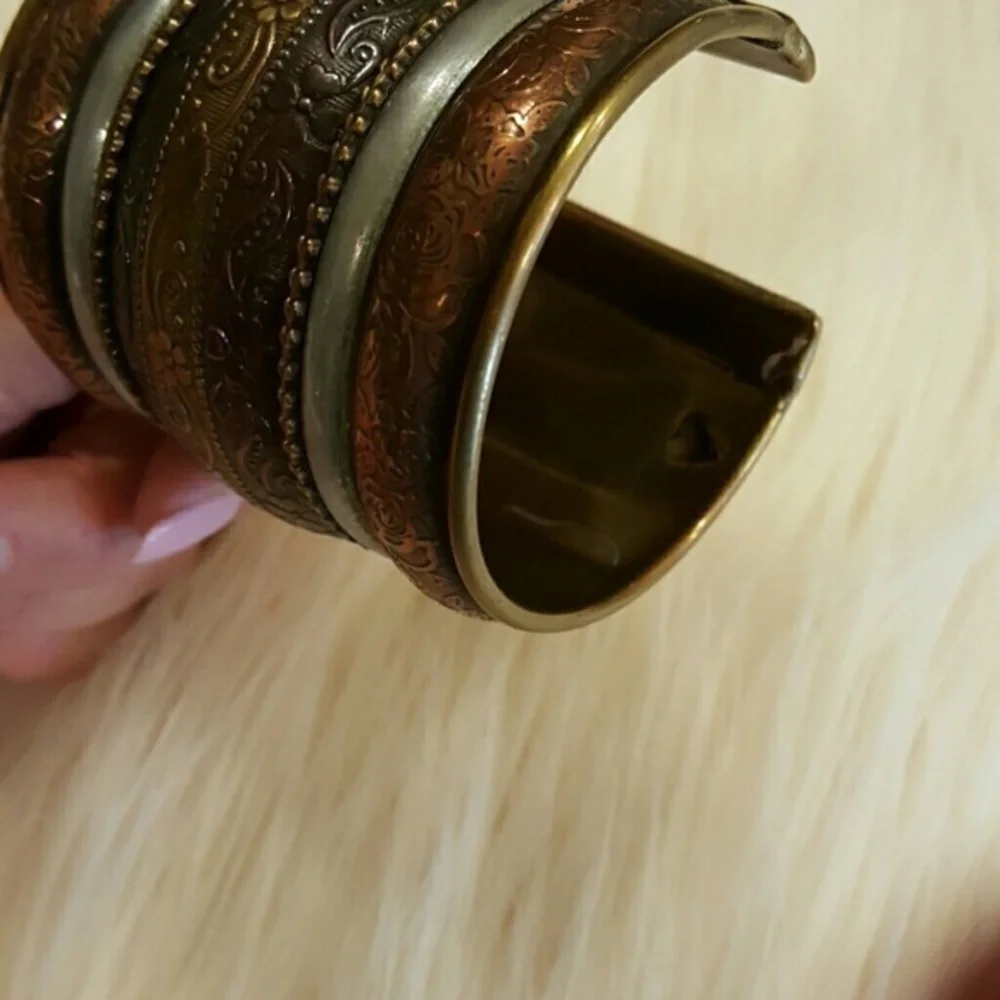 PRETTY BRASS MIXED METAL‎ CUFF
